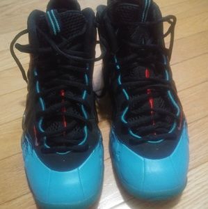 Nike Air Foamposite Pro PRM spider man size 6.5